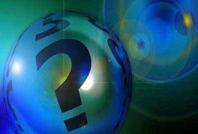 Image of sphere with question marks signifying the need for project risk analysis.